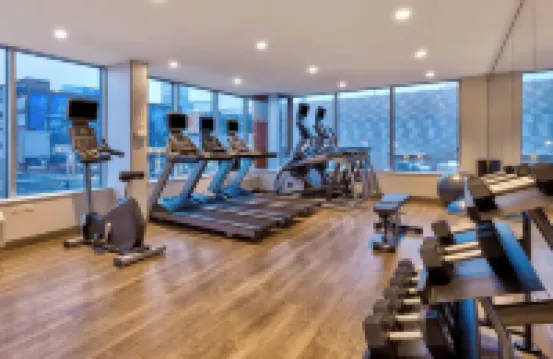 Holiday Inn Express & Suites JERSEY CITY - HOLLAND TUNNEL by IHG