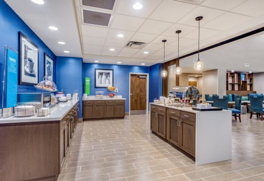 호텔 내부 전경