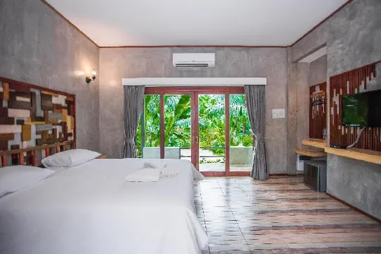 ห้องสแตนดาร์ด เตียงใหญ่ 1 เตียง