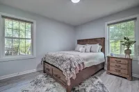 Apex Home about 15 Mi to Downtown Raleigh! - WiFi