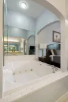 Holiday Ridge Retreat Duo - Holiday Hills Branson - Golf Resort - Outdoor Pools - Homestays
