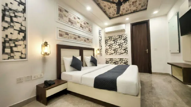 靠近亞索布米會議中心的HomeAste 001酒店