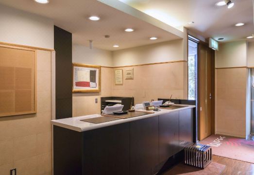 호텔 시럭 팔 야이즈