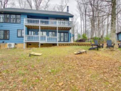 Modern Nellysford Getaway on 40 Private Acres! Hotels in Nelson County