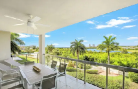 Azure Heaven, Breathtaking Views, Pool, Gym