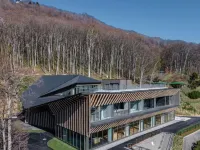 The Peak Villa Suite Hokkaido Hotels in Higashikawa