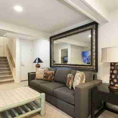 15 Chambertin Townhomes 3 Bedroom Townhouse by RedAwning Rooms