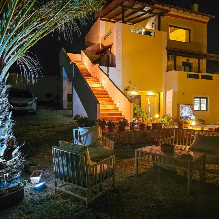 Villa Aitheras - Mountain View & Garden