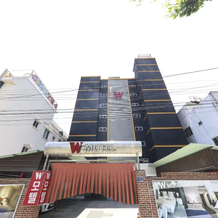Mungyeong Hotel W