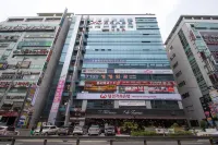 Changwon Sangnam-Dong Totos