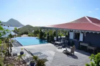 Les Hauts de la Baie - Pools