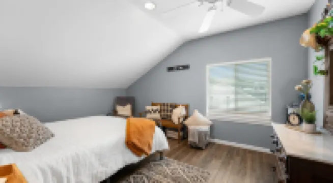 Boat Slip, 3 Pools, Golf, Ozarks Ampitheater, & Amazing Lake Views at the 13mm Big Niangua