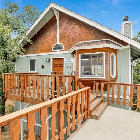 Moonridge Treehouse #2570