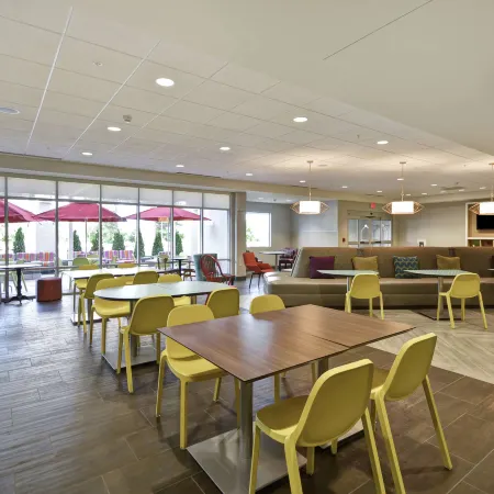 Home2 Suites by Hilton Queensbury Lake George