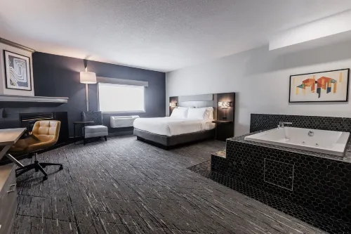 Holiday Inn Express & Suites CALGARY SOUTH-MACLEOD TRAIL S by IHG