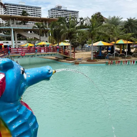 Pattaya Park Beach Resort