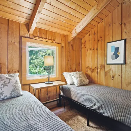 Wilmington Vacation Rental Near Hiking and Skiing!