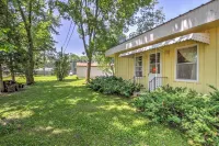Walk to River! Its A Wonderful Life Cottage - 3-Star