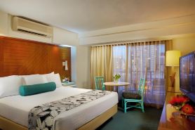 Oasis Hotel Waikiki