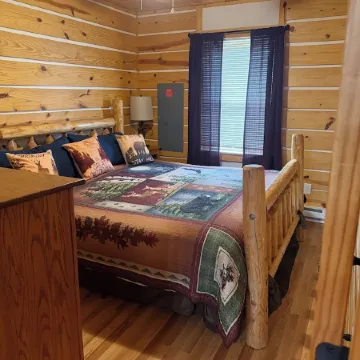 Secluded Romantic Escape near Fairy Stone State Park, Virginia Отели в г. Патрик