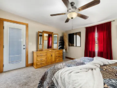 Zebra Rustic Retreat 3BR Home on Zebra Ranch Hotels in Williamson