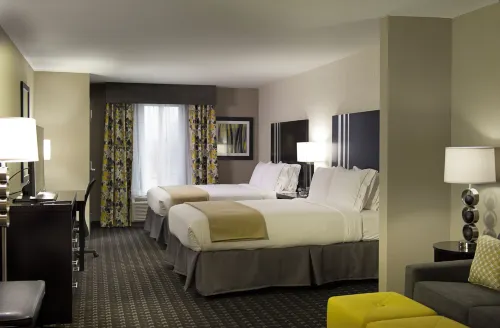 Holiday Inn Express & Suites MADISON CENTRAL by IHG