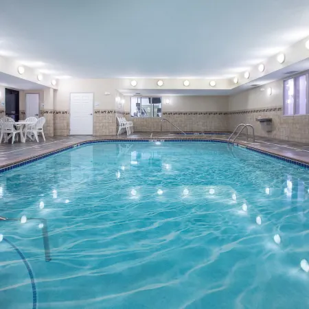Holiday Inn Express & Suites FT. COLLINS by IHG