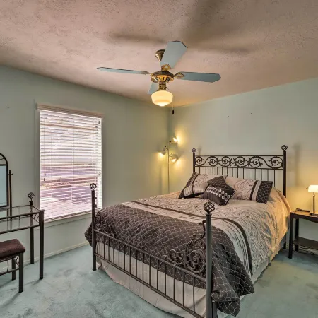 Page Home w/ Deck & Yard: Walk to Rim View Trail