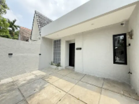 Villa Starlight Sentul by SAKALAVASA