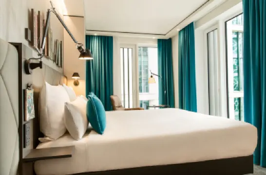 Motel One Manchester-St. Peter´s Square Hotels near Manchester Central