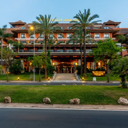 Puerto Antilla Grand Hotel