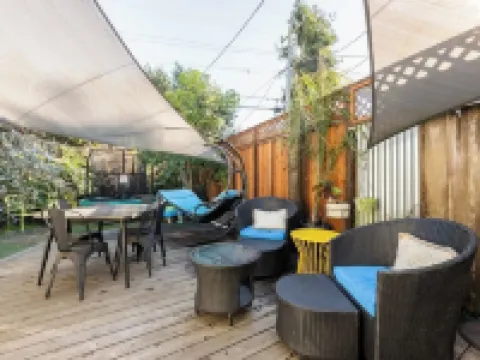 Aptos Beach Retreat • Hot Tub & 5 Min Walk to Sand Hotels in Aptos