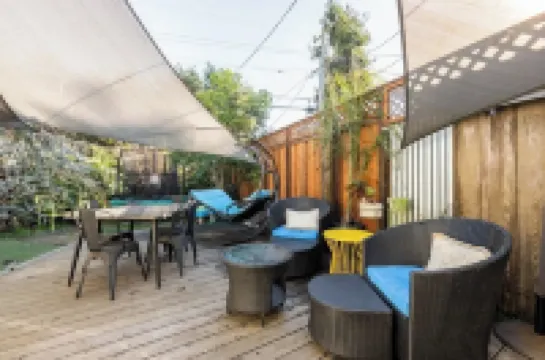 Aptos Beach Retreat • Hot Tub & 5 Min Walk to Sand Hotels in Aptos