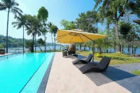 Malankara palace lake view resort & spa - 2-Star