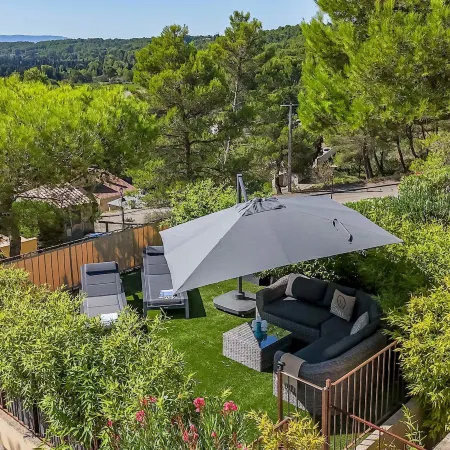 Mas Noves - Horizon Alpilles Villa Отели в г. Нов