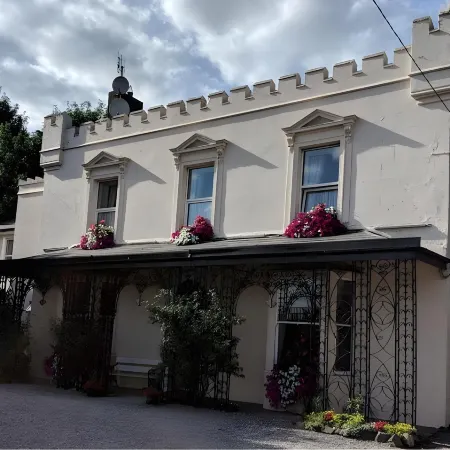 Belvedere Lodge
