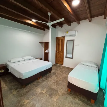 Los Pinos Beach Club Manzanillo