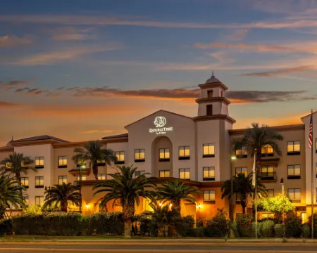 DoubleTree by Hilton Hotel Phoenix - Gilbert Hotels in Gilbert