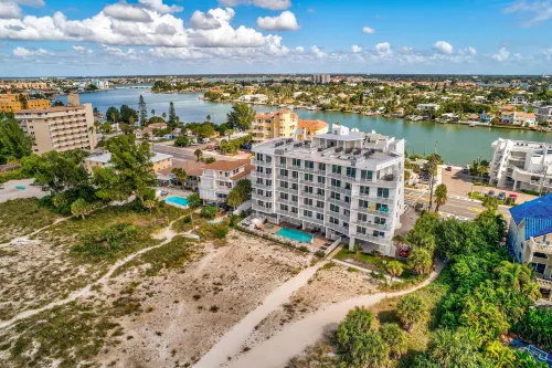Oceana 204 East - Bungalows