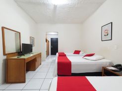 Carlton Plaza Americana