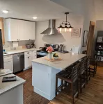 Located in beautiful/historic downtown Peninsula in the heart of a National Park