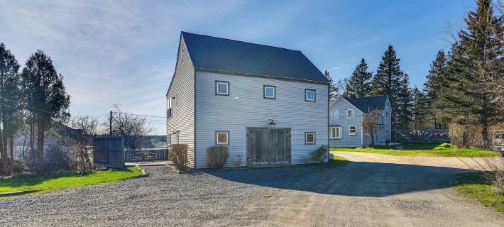 Oceanside Bass Harbor Home w/ Peaceful Deck! Hotels in Hancock County