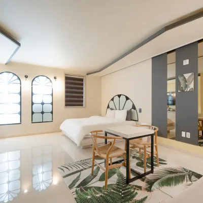 Iksan Kakao Self Check-in Motel Hotel berhampiran Taman Seodong