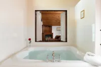 Stonecroft Country Inn