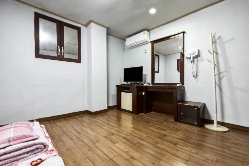 Yeoju Hi Motel - 2 stjerner