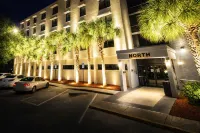 Clearwater Rustic Beach Condo 2 B|R fits 4 to 6 PPL