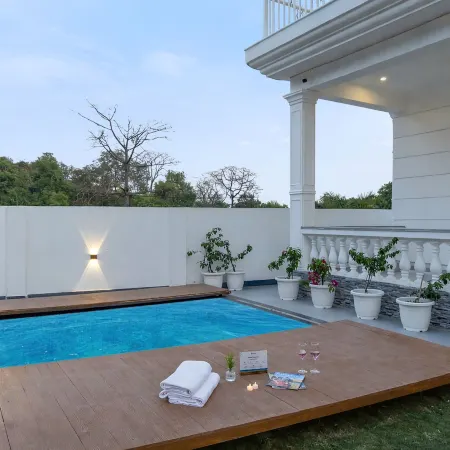 ELIVAAS Kimadi House 4 BHK With Pool