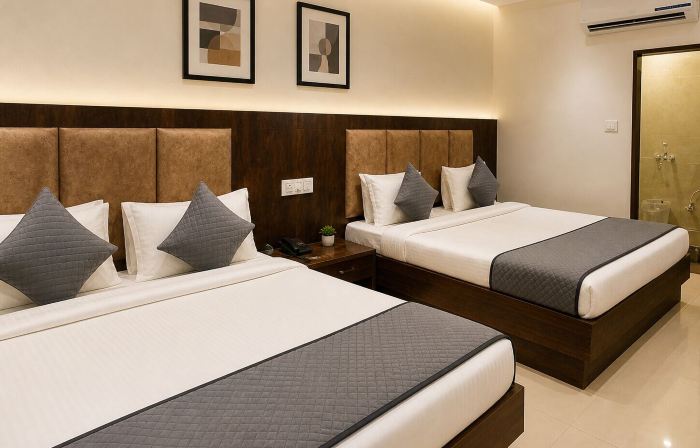 Hotel Hari Kripa Dham Near Prem Mandir