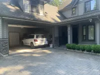 Vancouver Austin Guesthouse Hotels in Coquitlam