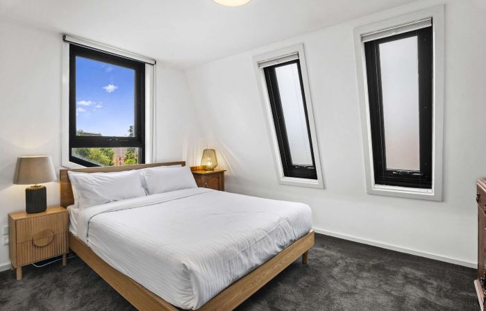 Comfortable 2 Bed Stay With Parking
